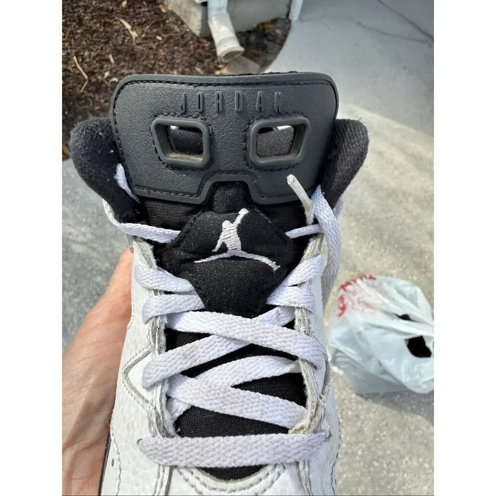 Jordan 6 Retro Sneakers White Black Reverse Oreo Basketball Little Kid Size 12C